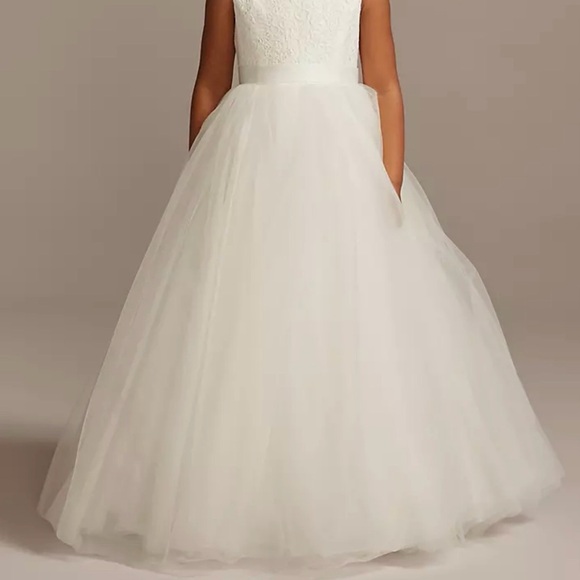 David's Bridal Soft White Flower Girl Dress NWT - Picture 8 of 10